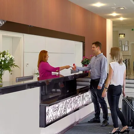 Buczynski Medical & Hotel 4*